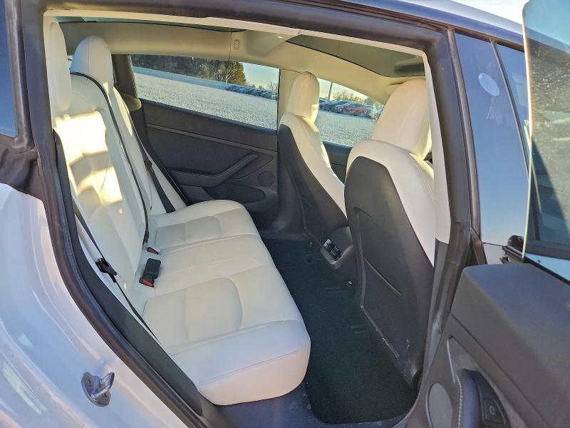 Photo 10 from auction – 2021 TESLA MODEL 3 with VIN 5YJ3E1EC0MF061167