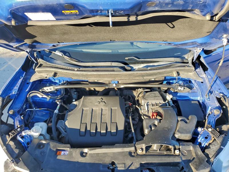 Photo 12 from auction – 2018 MITSUBISHI ECLIPSE CR with VIN JA4AT3AA7JZ062037