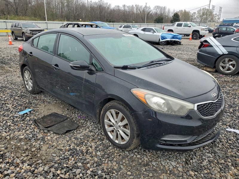 Photo 4 from auction – 2014 KIA FORTE with VIN KNAFX4A67E5235602