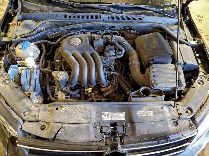 Photo 11 from auction – 2015 VOLKSWAGEN JETTA BASE with VIN 3VW2K7AJ6FM321336