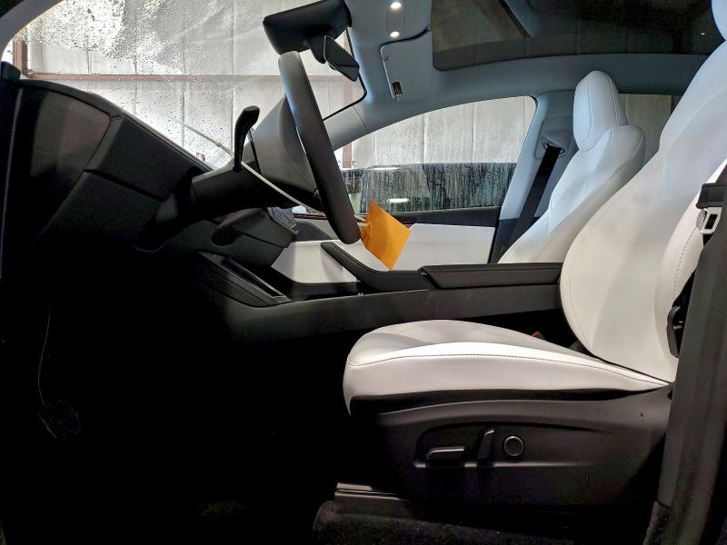 Photo 7 from auction – 2026 TESLA MODEL Y with VIN 7SAYGDEE9TA414698