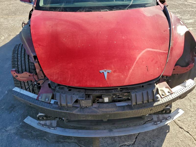 Photo 11 from auction – 2018 TESLA MODEL 3 with VIN 5YJ3E1EA1JF102738