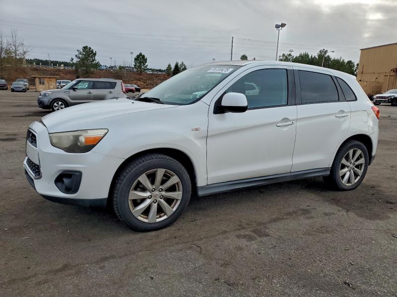 MITSUBISHI OUTLANDER 2013 with VIN 4A4AP3AU0DE003047 - Photo from auction