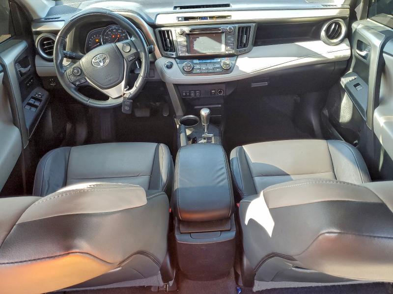 Photo 8 from auction – 2015 TOYOTA RAV4 LIMIT with VIN 2T3YFREV4FW192554