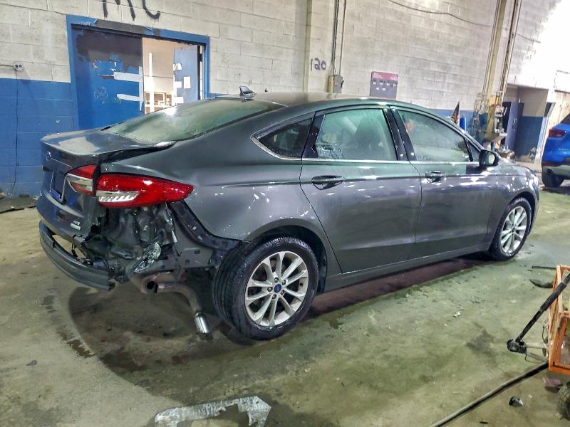 Photo 3 from auction – 2020 FORD FUSION with VIN 3FA6P0HD4LR259923