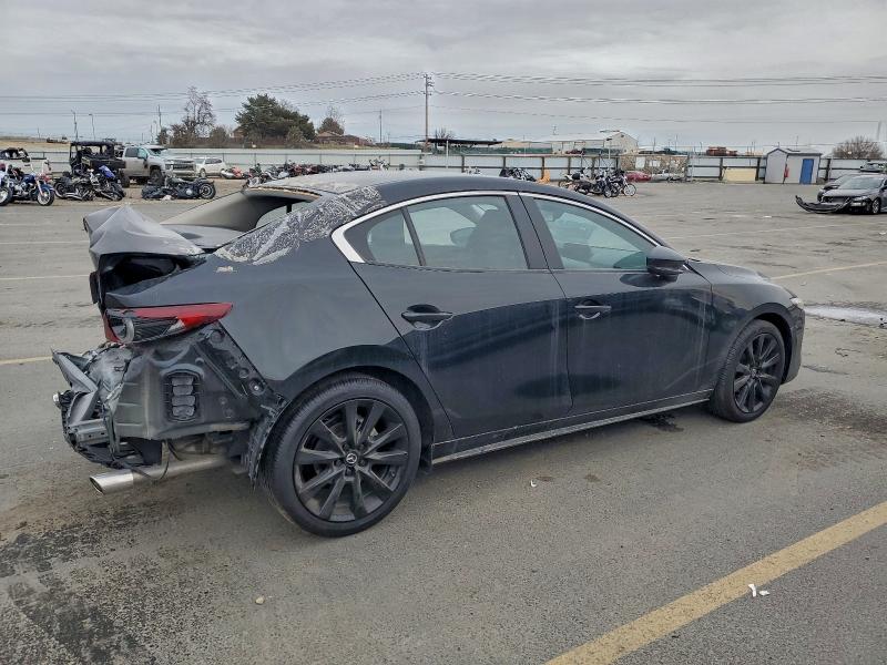 Photo 3 from auction – 2025 MAZDA 3 SELECT S with VIN JM1BPABMXS1768401