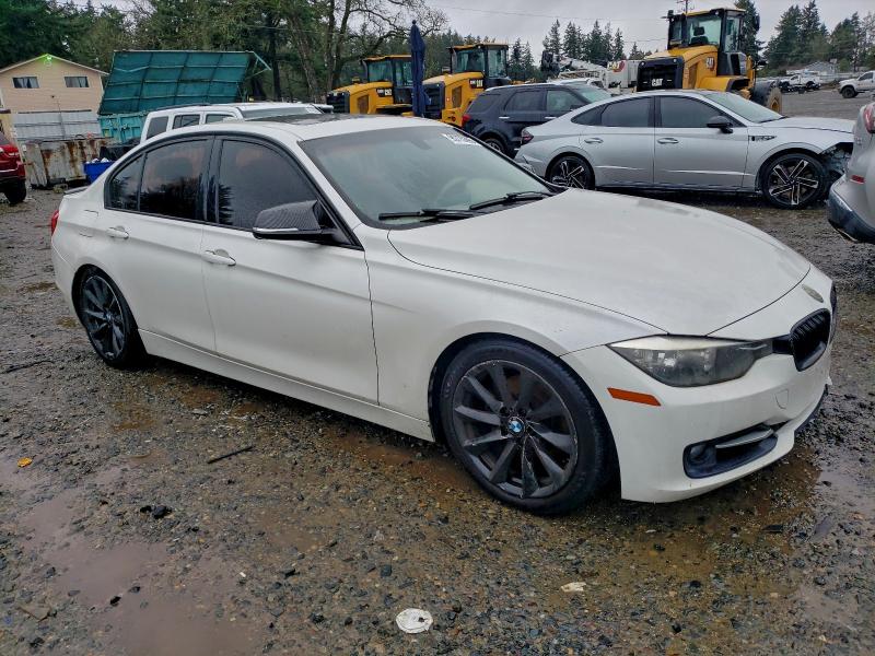 Photo 4 from auction – 2013 BMW 328 I with VIN WBA3A5C52DF356786