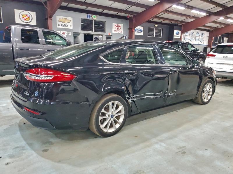 Photo 3 from auction – 2019 FORD FUSION SE with VIN 3FA6P0LU0KR261545