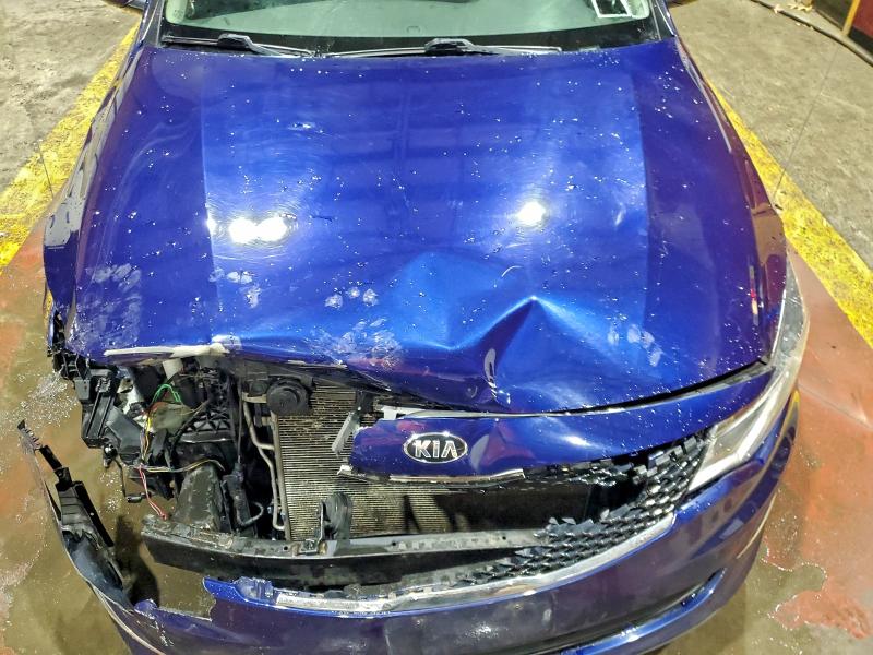 Photo 11 from auction – 2018 KIA OPTIMA LX with VIN 5XXGT4L33JG233227
