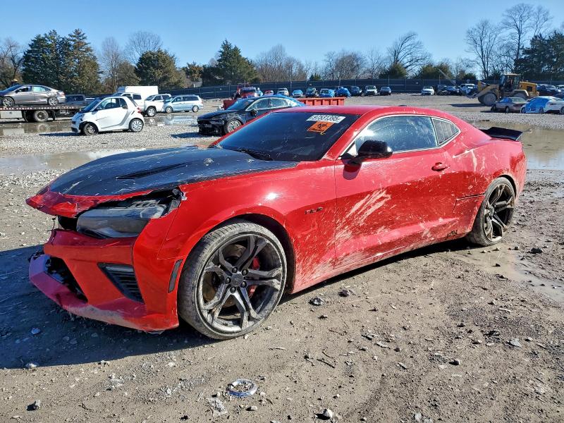CHEVROLET CAMARO 2018 with VIN 1G1FE1R79J0156873 - Photo from auction