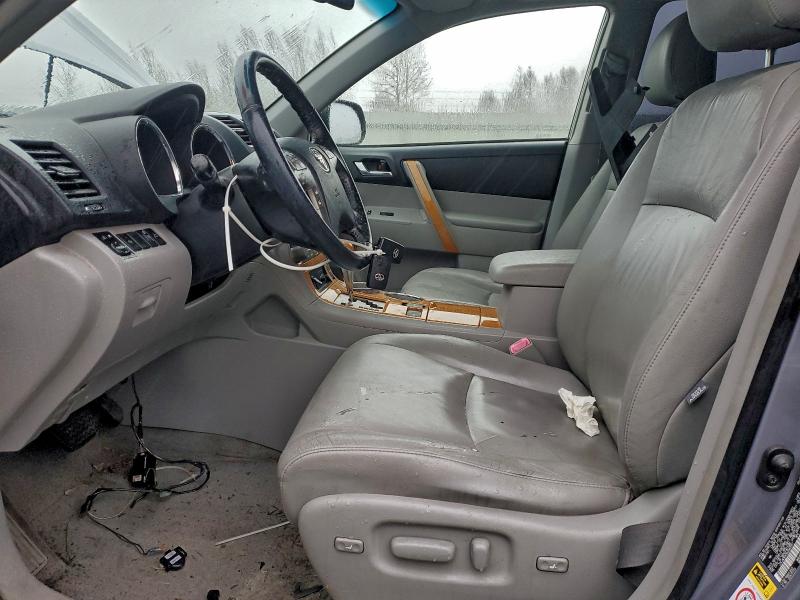 Photo 7 from auction – 2010 TOYOTA HIGHLANDER with VIN JTEJW3EH3A2043557