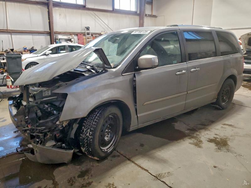 CHRYSLER TOWN & COU 2013 with VIN 2C4RC1GG4DR548134 - Photo from auction