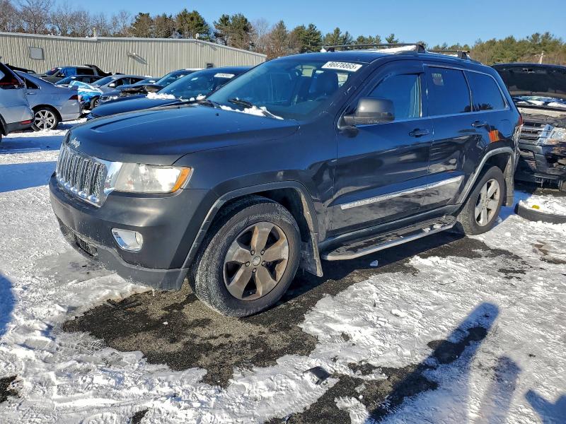 JEEP GRAND CHER 2011 with VIN 1J4RR4GG7BC701962 - Photo from auction