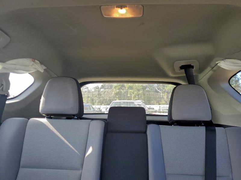 Photo 10 from auction – 2018 TOYOTA RAV4 ADVEN with VIN 2T3WFREV2JW520134
