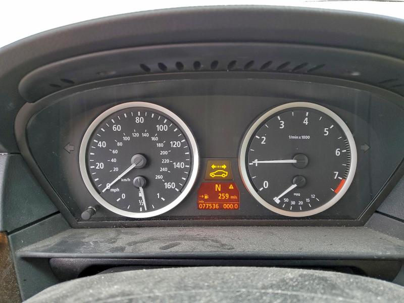 Photo 9 from auction – 2007 BMW 530 I with VIN WBANE73597CM55457