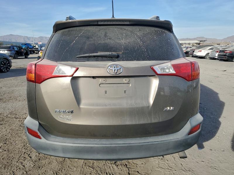 Photo 6 from auction – 2014 TOYOTA RAV4 XLE with VIN 2T3WFREV2EW100217