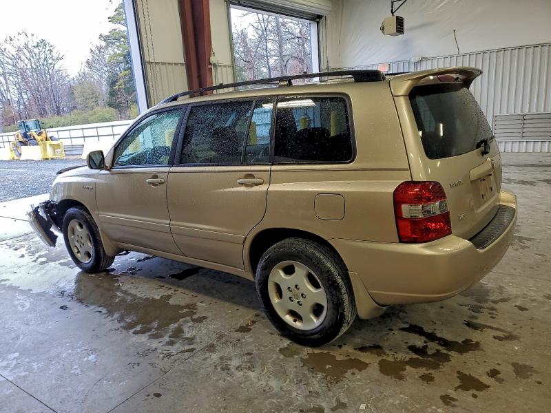 Photo 2 from auction – 2005 TOYOTA HIGHLANDER with VIN JTEDP21A150075664