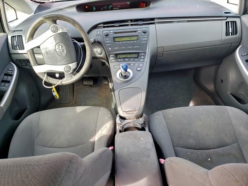Photo 8 from auction – 2011 TOYOTA PRIUS with VIN JTDKN3DUXB5327388