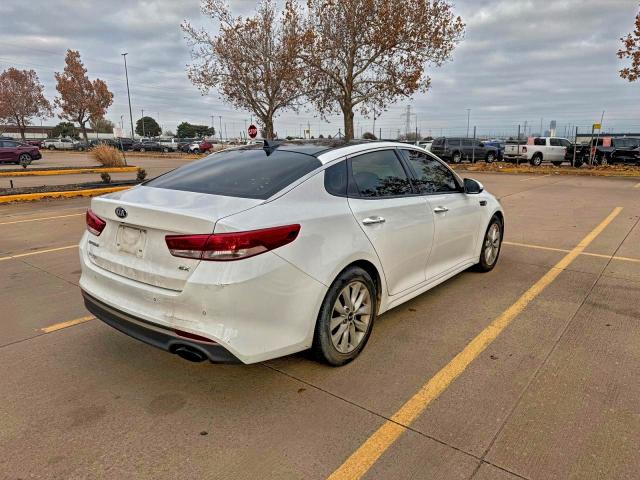 Photo 4 from auction – 2016 KIA OPTIMA EX with VIN 5XXGU4L30GG104304