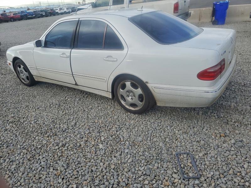 Photo 2 from auction – 2000 MERCEDES-BENZ E 430 with VIN WDBJF70J9YA970342