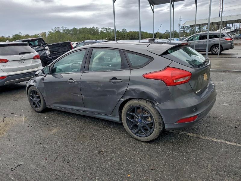 Photo 2 from auction – 2016 FORD FOCUS SE with VIN 1FADP3K28GL332778