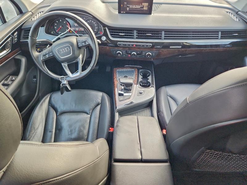 Photo 8 from auction – 2017 AUDI Q7 PREMIUM with VIN WA1LAAF74HD039631