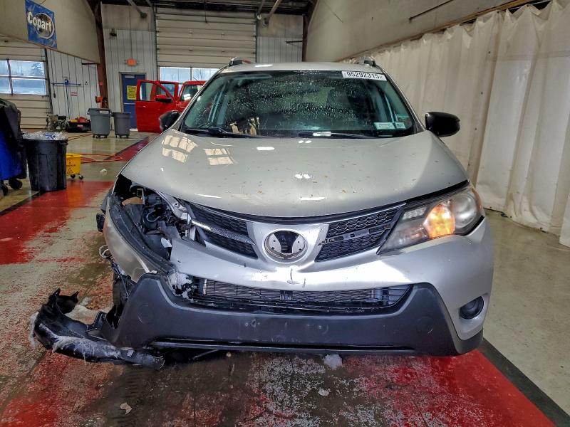Photo 5 from auction – 2014 TOYOTA RAV4 LE with VIN 2T3BFREV9EW205996
