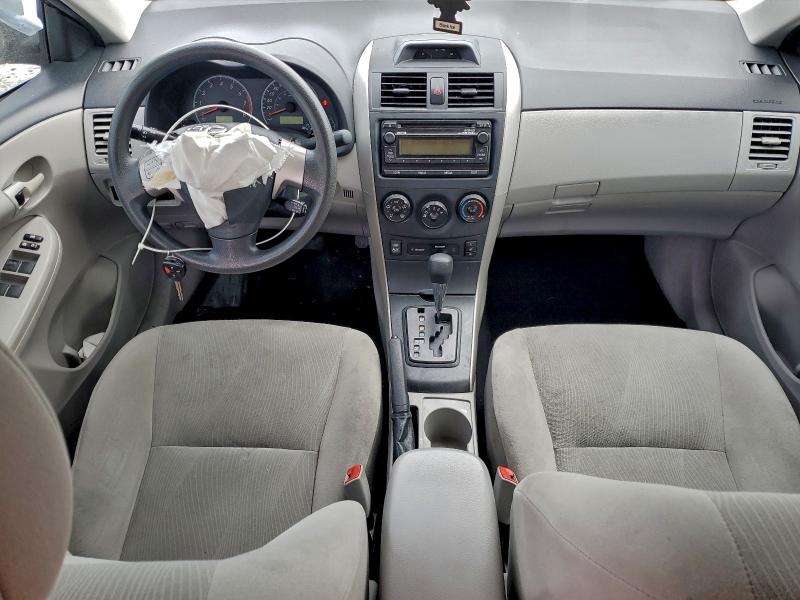 Zdjęcie 8 z aukcji – 2013 TOYOTA COROLLA BA z VIN 2T1BU4EE8DC051492