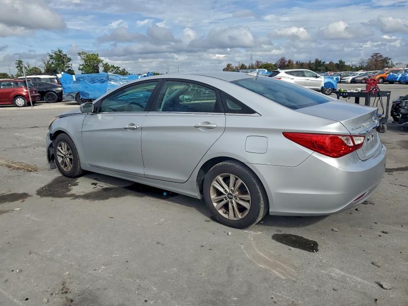 Photo 2 from auction – 2013 HYUNDAI SONATA with VIN 5NPEB4AC3DH769410