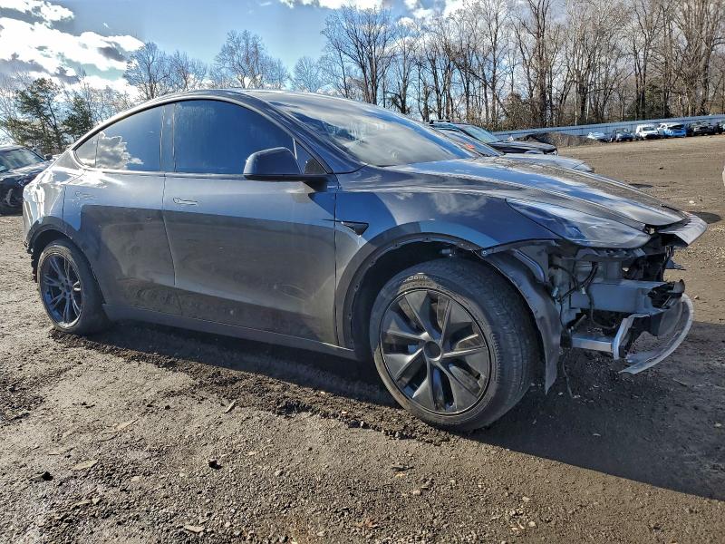 Zdjęcie 4 z aukcji – 2025 TESLA MODEL Y z VIN 7SAYGDEEXSF292435