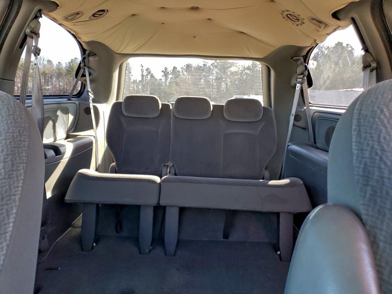 Photo 10 from auction – 2005 CHRYSLER TOWN & COU with VIN 2C4GP44R65R180169