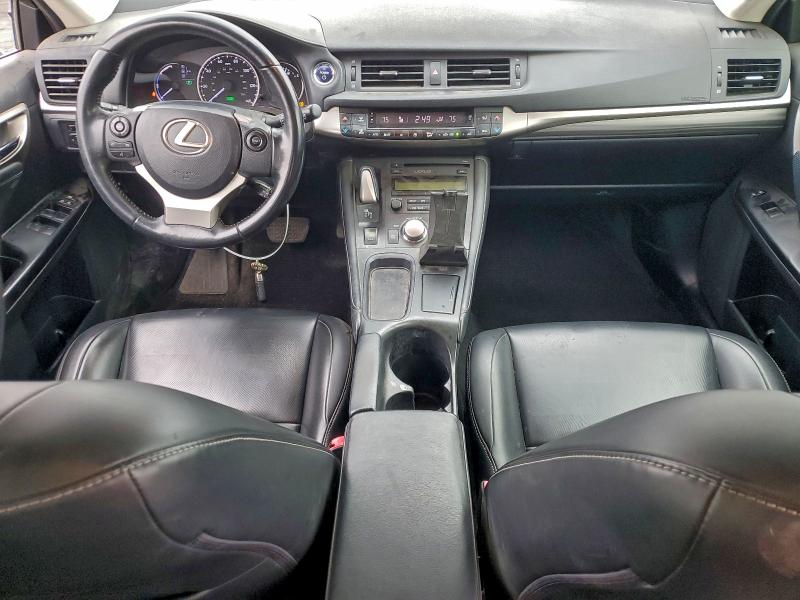 Photo 8 from auction – 2014 LEXUS CT 200 with VIN JTHKD5BH4E2187699