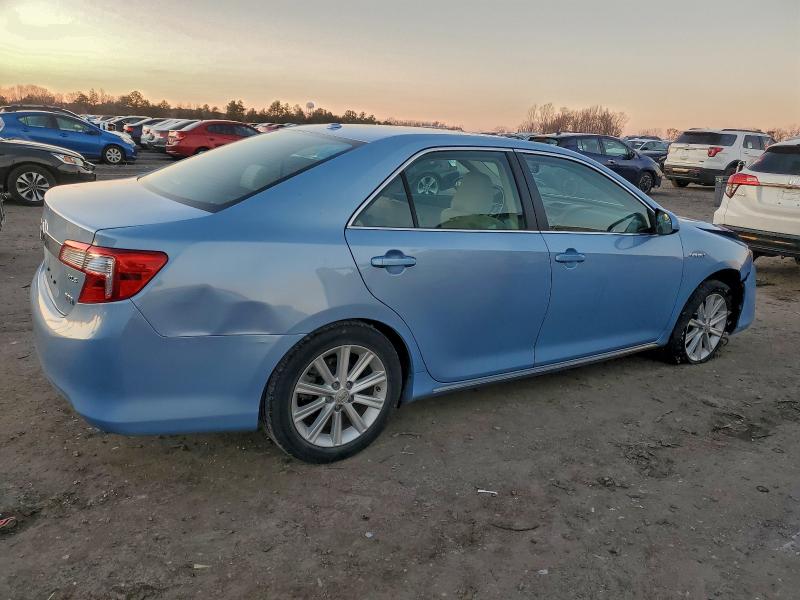 Photo 3 from auction – 2012 TOYOTA CAMRY HYBR with VIN 4T1BD1FK4CU041557