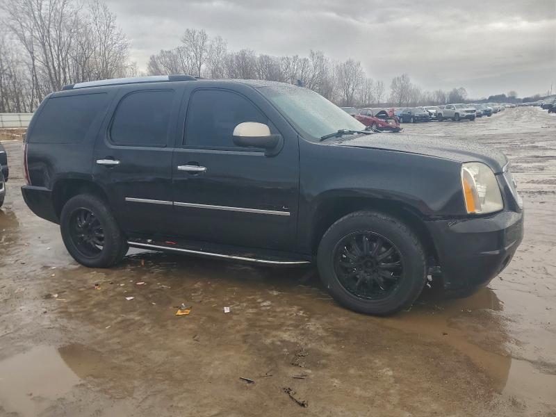 Photo 4 from auction – 2010 GMC YUKON DENA with VIN 1GKUKEEF6AR106590