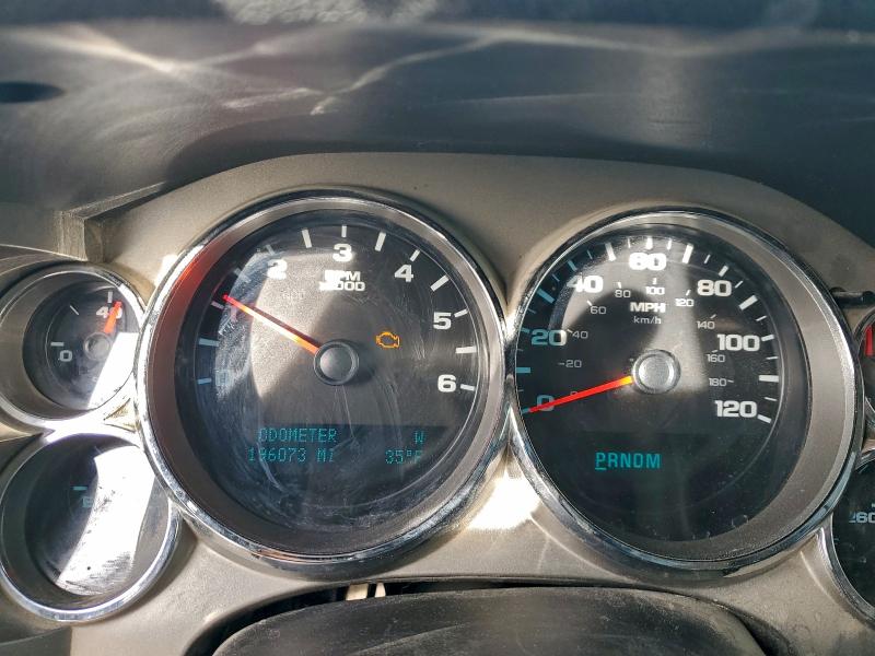 Photo 9 from auction – 2010 GMC SIERRA K15 with VIN 3GTRKVE30AG109282
