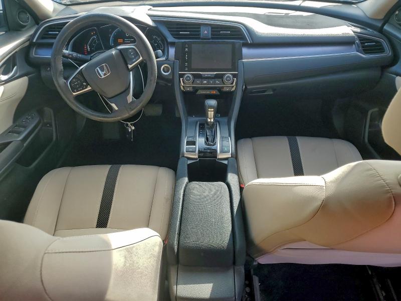 Photo 8 from auction – 2017 HONDA CIVIC EX with VIN 19XFC1F39HE212505