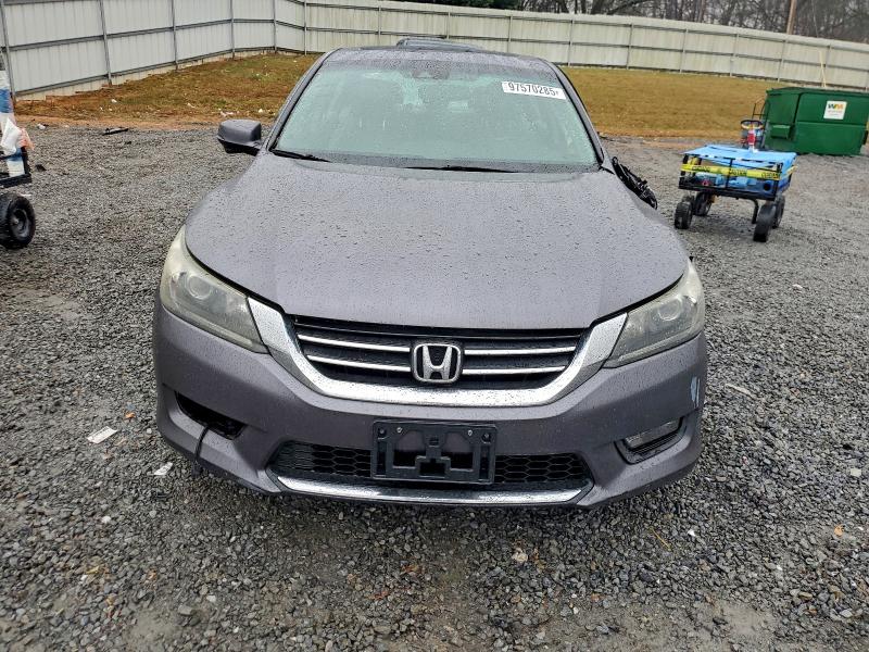 Photo 5 from auction – 2015 HONDA ACCORD EXL with VIN 1HGCR2F85FA155014