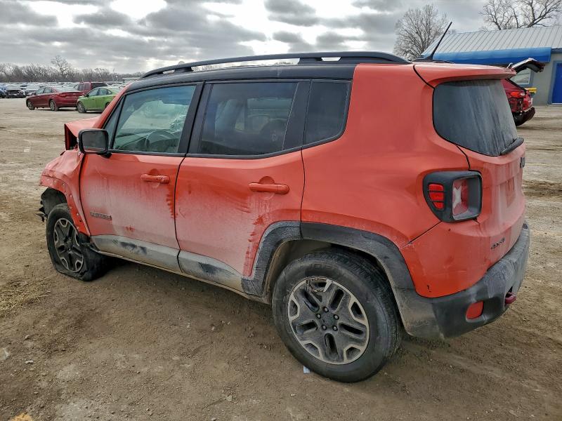 Photo 2 from auction – 2016 JEEP RENEGADE with VIN ZACCJBCT0GPC81037