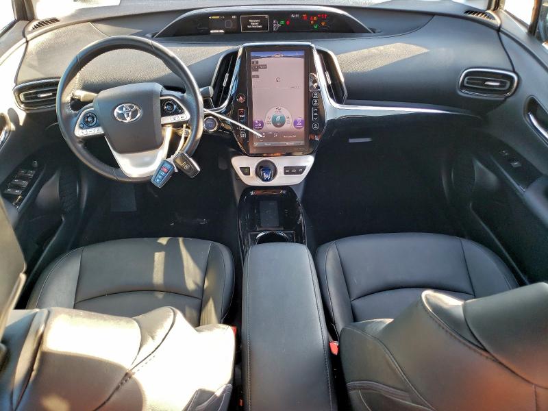 Photo 8 from auction – 2017 TOYOTA PRIUS PRIM with VIN JTDKARFP2H3011512