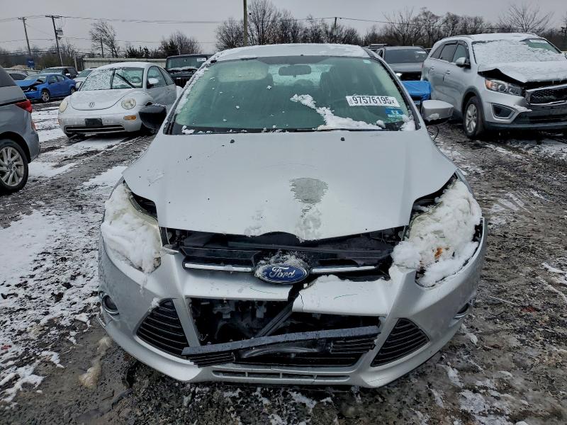 Photo 5 from auction – 2012 FORD FOCUS SE with VIN 1FAHP3K27CL224034