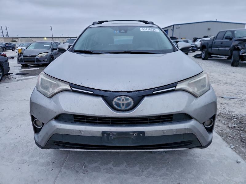 Photo 5 from auction – 2017 TOYOTA RAV4 HYBRI with VIN JTMRJREV6HD125960