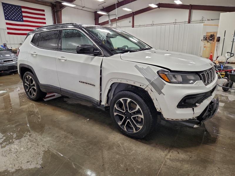 Foto 4 de la subasta – 2024 JEEP COMPASS LI con VIN 3C4NJDCN3RT610606