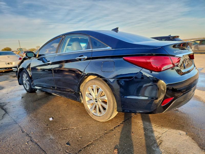 Photo 2 from auction – 2014 HYUNDAI SONATA with VIN 5NPEC4ACXEH915705