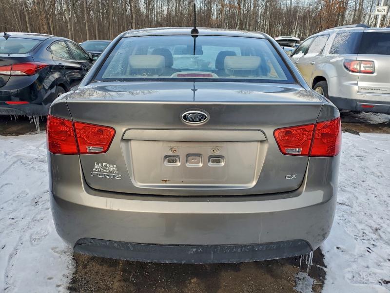 صورة رقم 6 من المزاد - 2010 KIA FORTE مع VIN KNAFU4A25A5092598