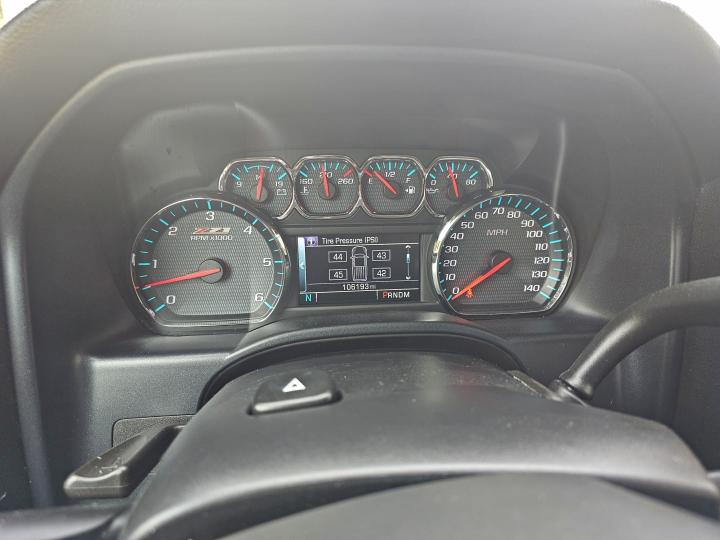 Photo 8 from auction – 2016 CHEVROLET SILVERADO with VIN 3GCUKREC8GG174018