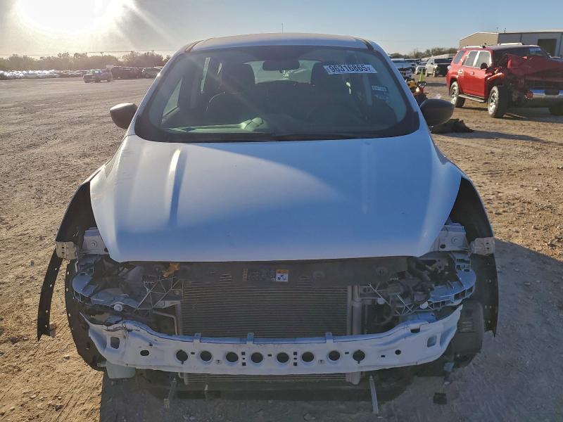 Photo 5 from auction – 2018 FORD ESCAPE S with VIN 1FMCU0F76JUC05852