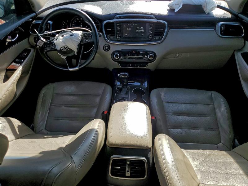 Photo 8 from auction – 2017 KIA SORENTO EX with VIN 5XYPH4A50HG250711