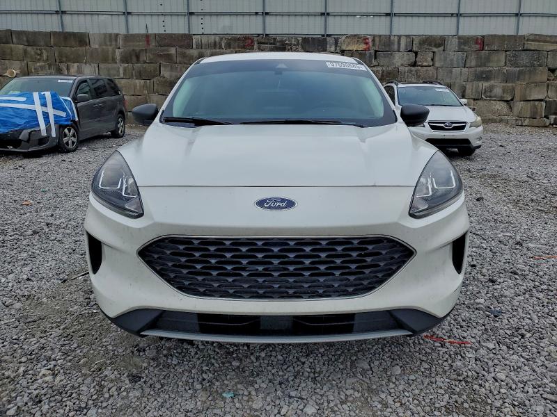 Photo 5 from auction – 2022 FORD ESCAPE SE with VIN 1FMCU0G69NUB09290