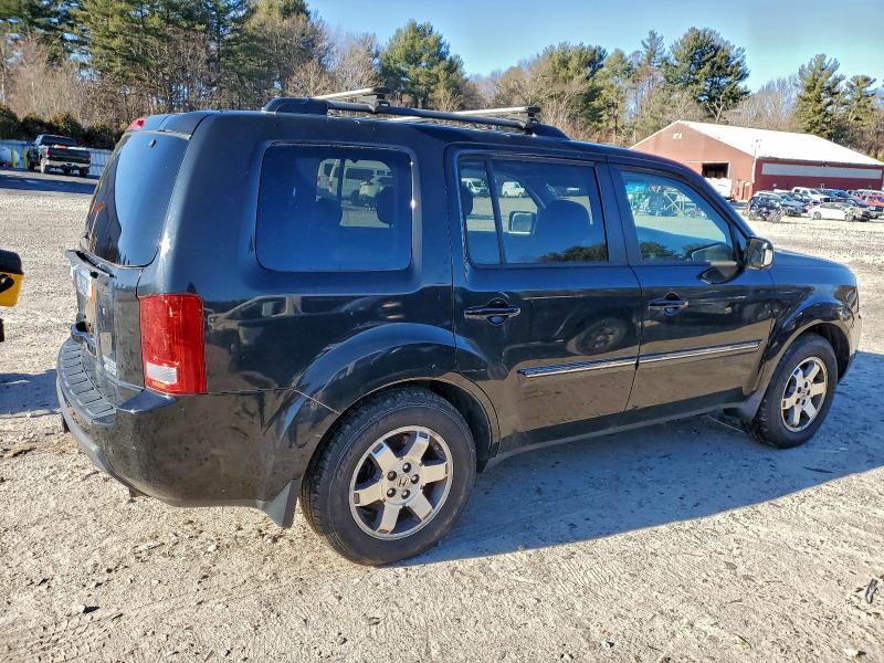 Foto 3 de la subasta – 2011 HONDA PILOT TOUR con VIN 5FNYF4H93BB039276