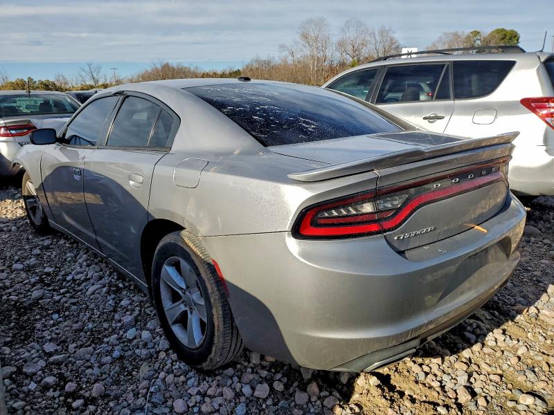 Zdjęcie 2 z aukcji – 2015 DODGE CHARGER SE z VIN 2C3CDXBG1FH776103